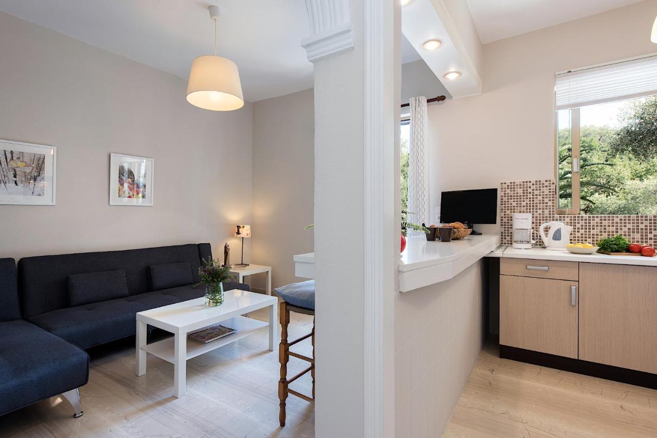 Kokoros Apartments Kato Korakiana Eksteriør billede